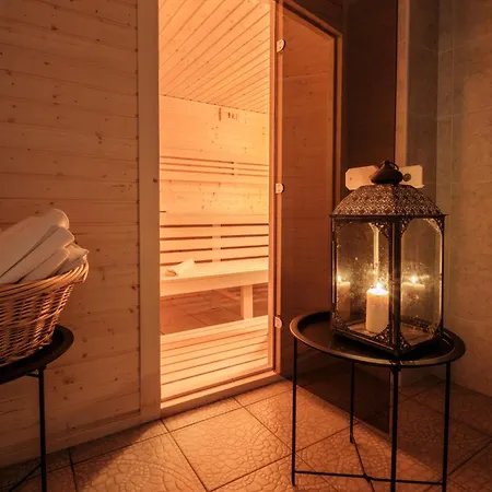 Отель Slovan 3*